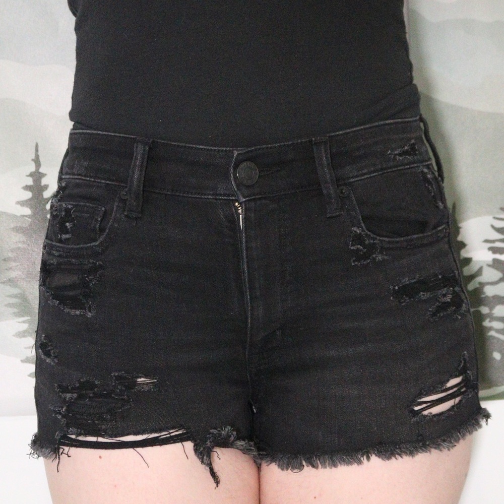 American Eagle Black Hi Rise Shorts NWT